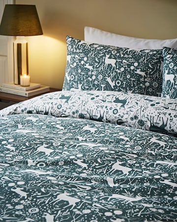 Linear Stags Duvet Cover Set