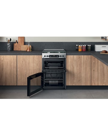 Hotpoint HDM67G0CCX/UK 60cm Gas Double Cooker + Installation