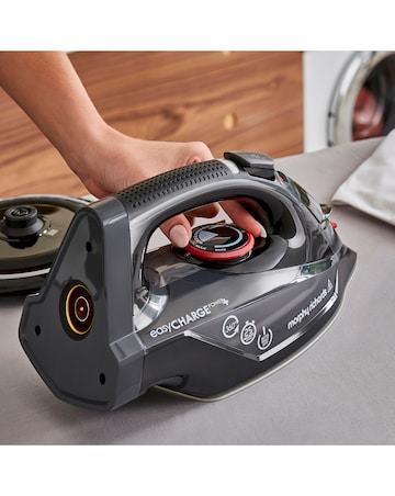 Morphy Richards 303251 2400W Easy Charge Power+ Cordless Steam Iron