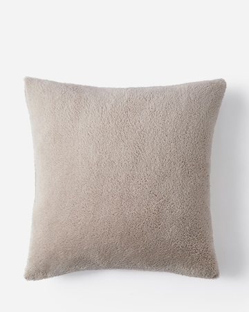 Cuddle Fleece Cushion - Natural