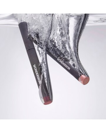 Wonderskin IYKYK Eyeshadow Stick - Vixen