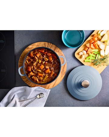 Morphy Richards Cast Aluminium 24cm Blue Casserole Dish