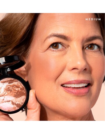 Laura Geller Baked Bronze-n-Brighten Multipurpose Bronzer - Medium