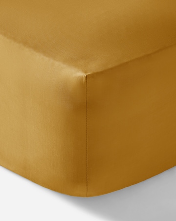 Easy Care Plain Dye Extra Deep Fitted Sheet