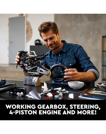 LEGO Technic BMW M 1000 RR Motorbike Model Kit 42130