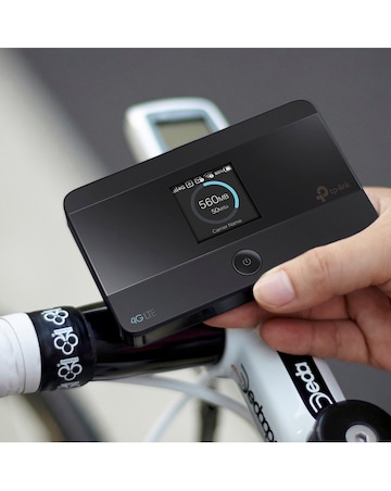 TP-Link M7350 4G LTE Wi-Fi Travel Router with OLED Display