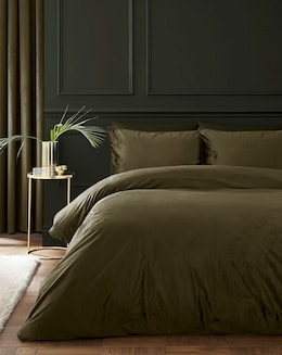 Catherine Lansfield Kingsley Matt Velvet Duvet Set