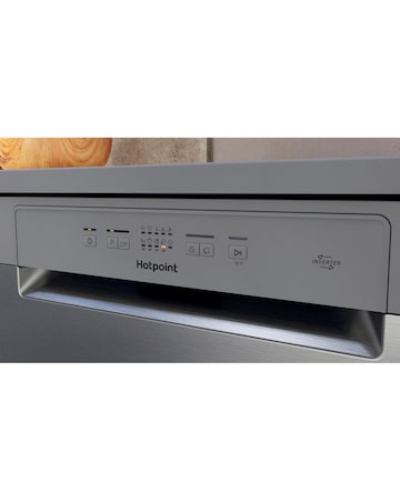 Hotpoint H2F HL626 X UK Freestanding Full Size Dishwasher + Install