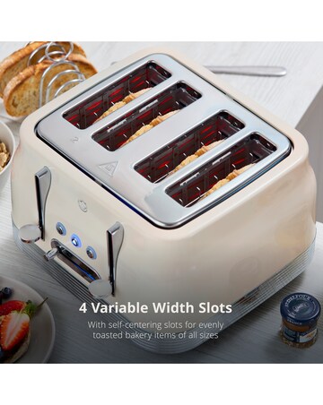Swan Retro Revive 4 Slice Toaster Cream
