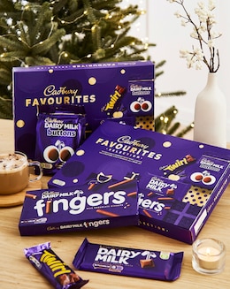 Cadbury Favourites Chocolate Selection Box 351g Bundle of 2