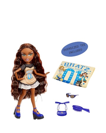 Bratz Stylin Fashion Doll - Sasha