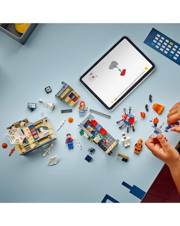 LEGO Super Mario: Mario Kart Interactive LEGO Mario & Standard Kart Toy 72043