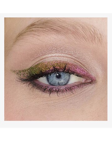 Stay All Day? Chroma-Flash Liquid Eyeliner - Firefly