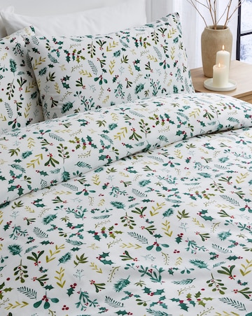 Merry Berries Duvet Cover Set