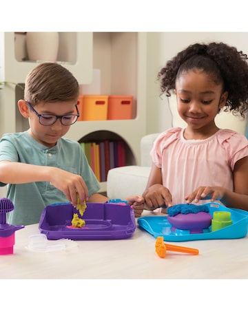 Kinetic Sand Squish Motion Playset