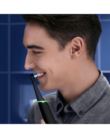 Oral-B iO6 Black Lava Ultimate Clean Electric Toothbrush
