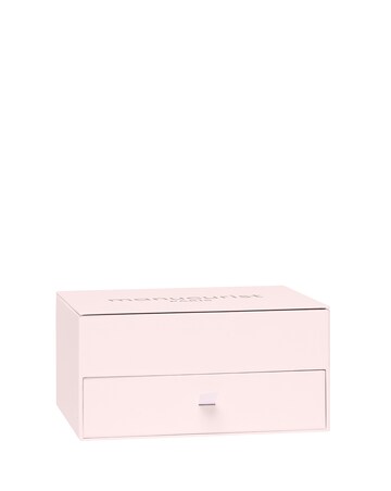 Manucurist Green Flash Gel Nail Set with LED Lamp worth 150 GBP