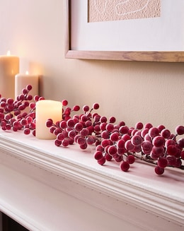 Frosted Red Berry Garland