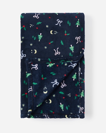 Festive Christmas Trees & Bow Fleece Throw