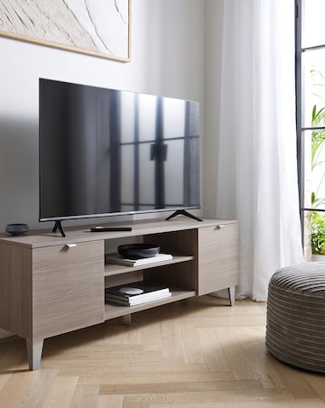 Cameron Ready Assembled Media Unit