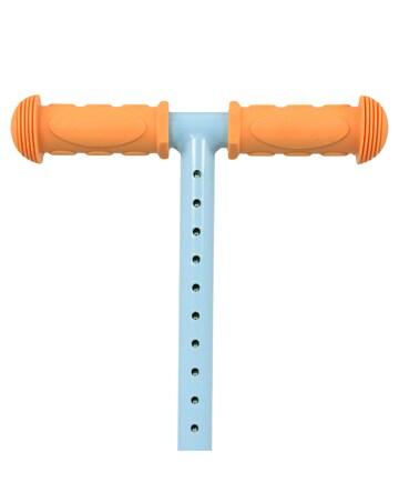 Bluey Tilt N Glo Scooter