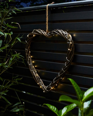 Outdoor Pre-Lit Wicker Heart Wreath