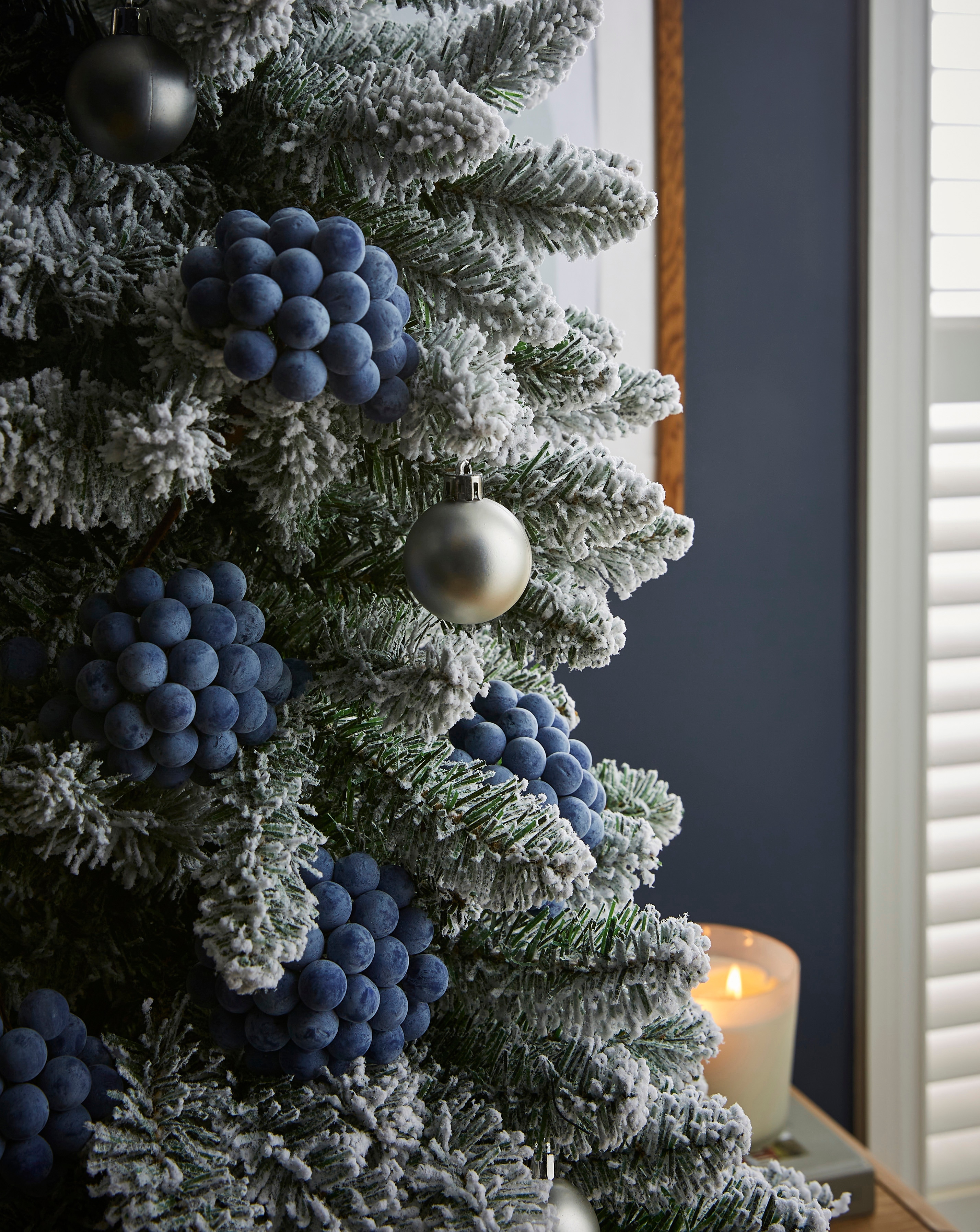 Frosted Blue Berry Picks - Set of 5