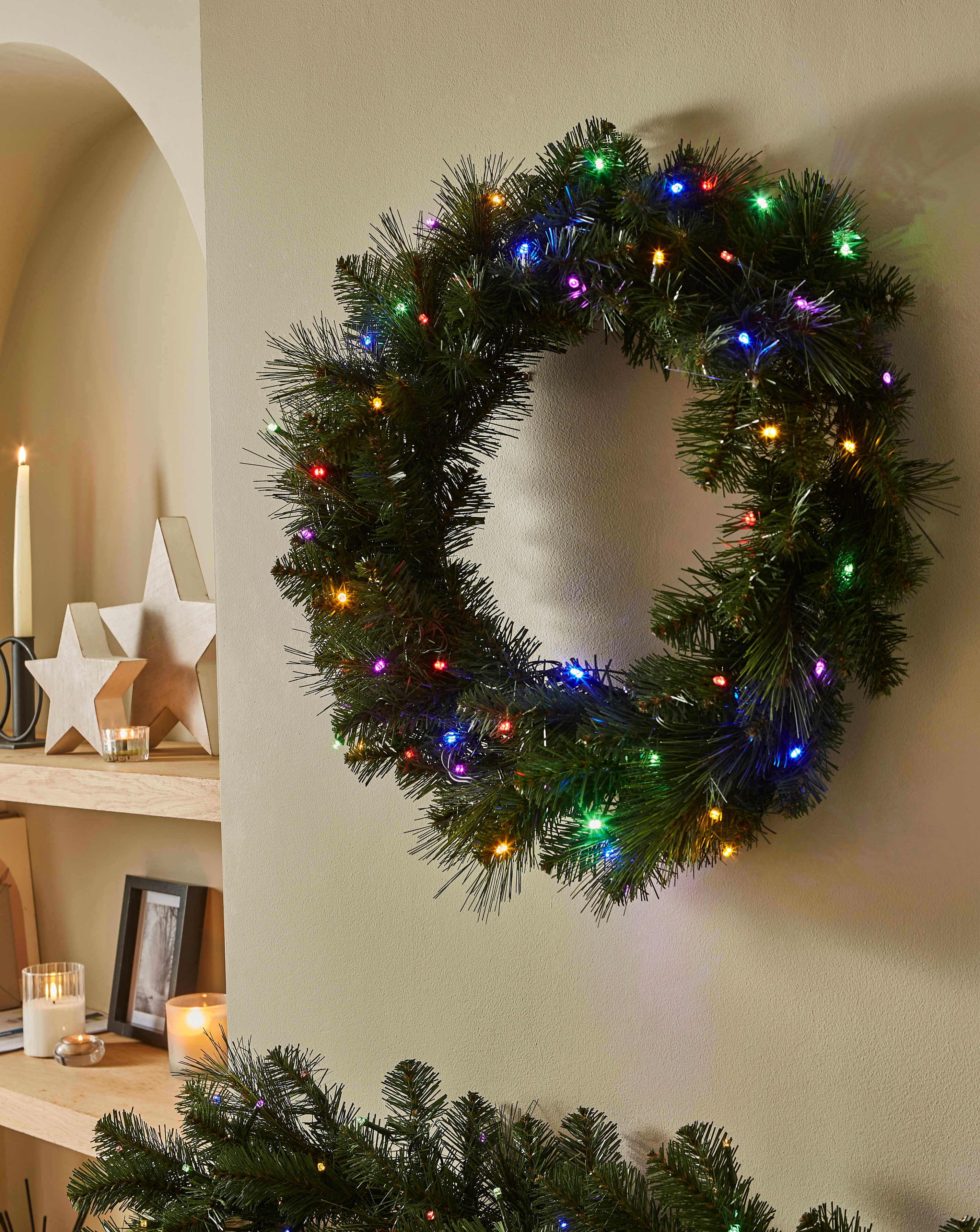 Zermatt Dual Colour Pre-Lit Wreath