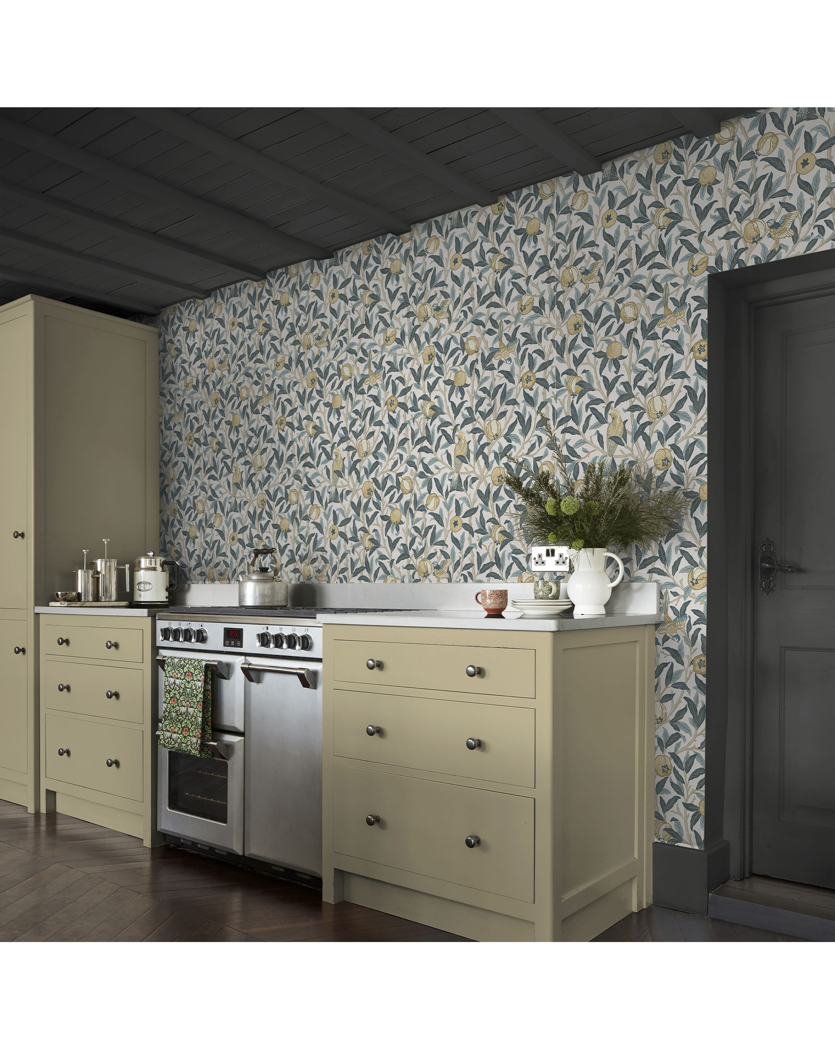 William Morris Pomegranate Wallpaper