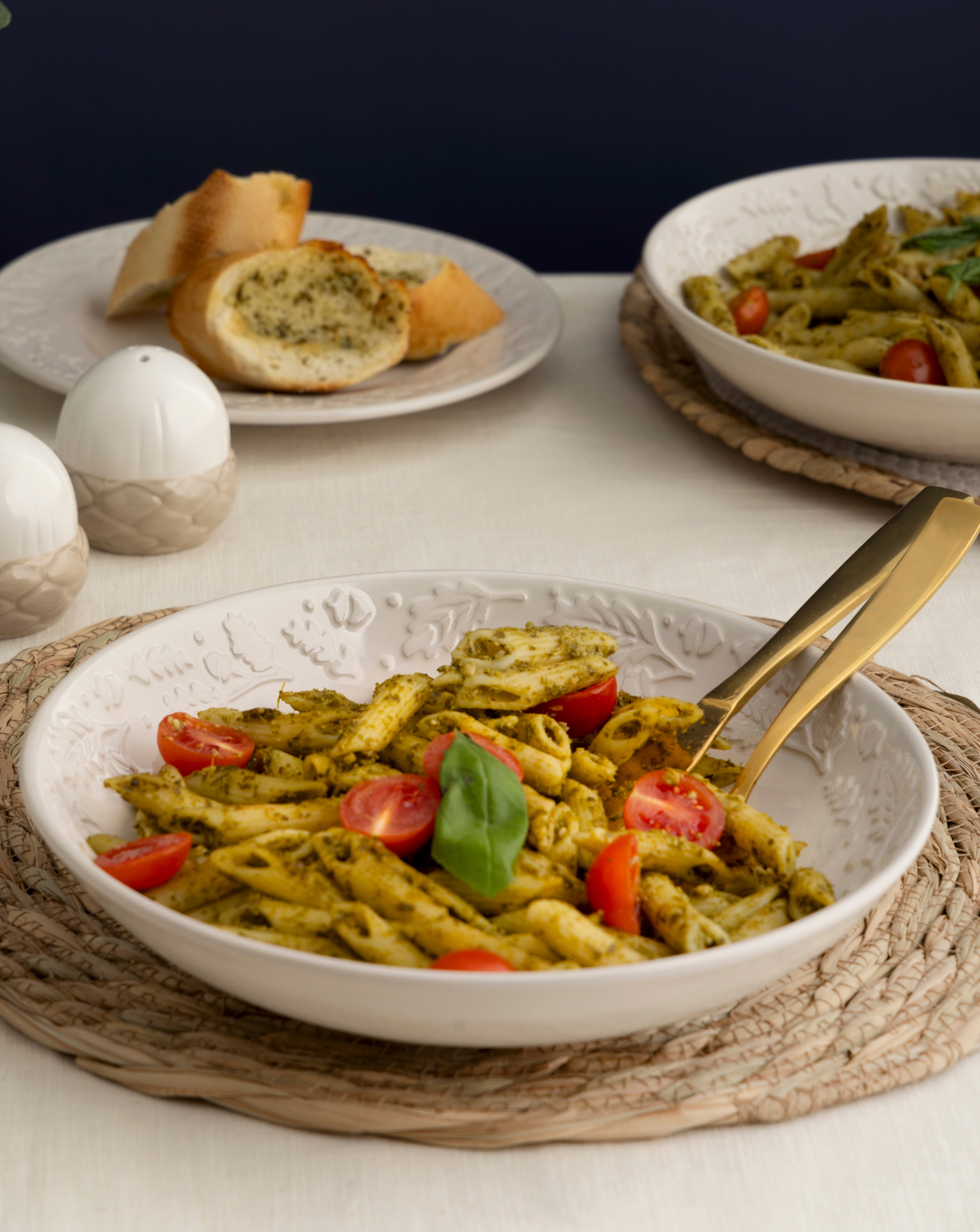 Price & Kensington 4 Acorn Pasta Bowls