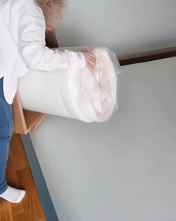 Dormeo Octasmart Essentials Hybrid Memory Mattress