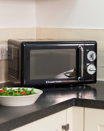 Russell Hobbs RHRETMM705B 17Litre Retro Manual Microwave - Black