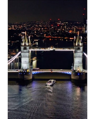 Illuminated Evening Thames Cruise for Two E- Voucher