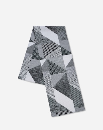 Larsson Geo Table Runner