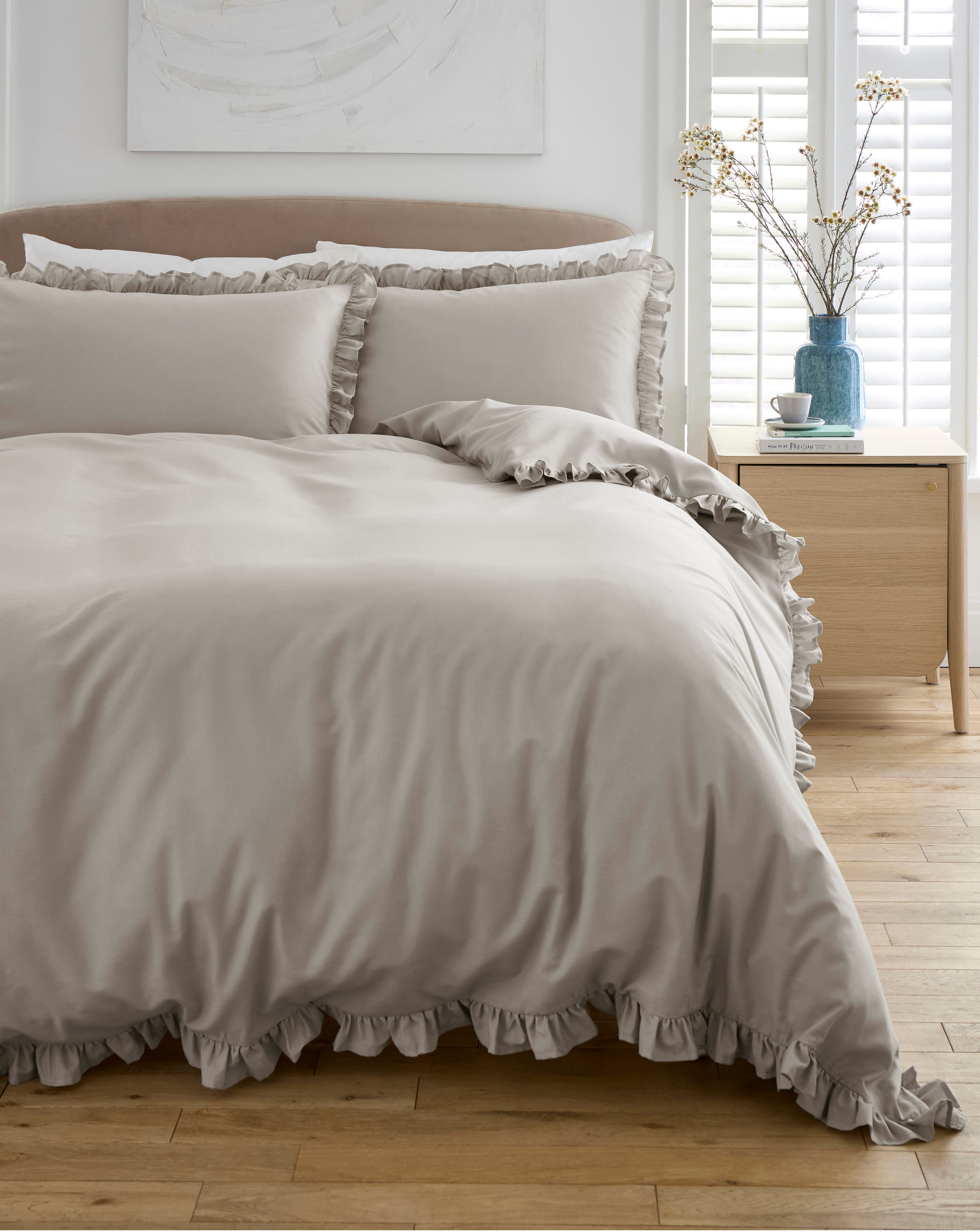 Ruffled Edge Duvet Set