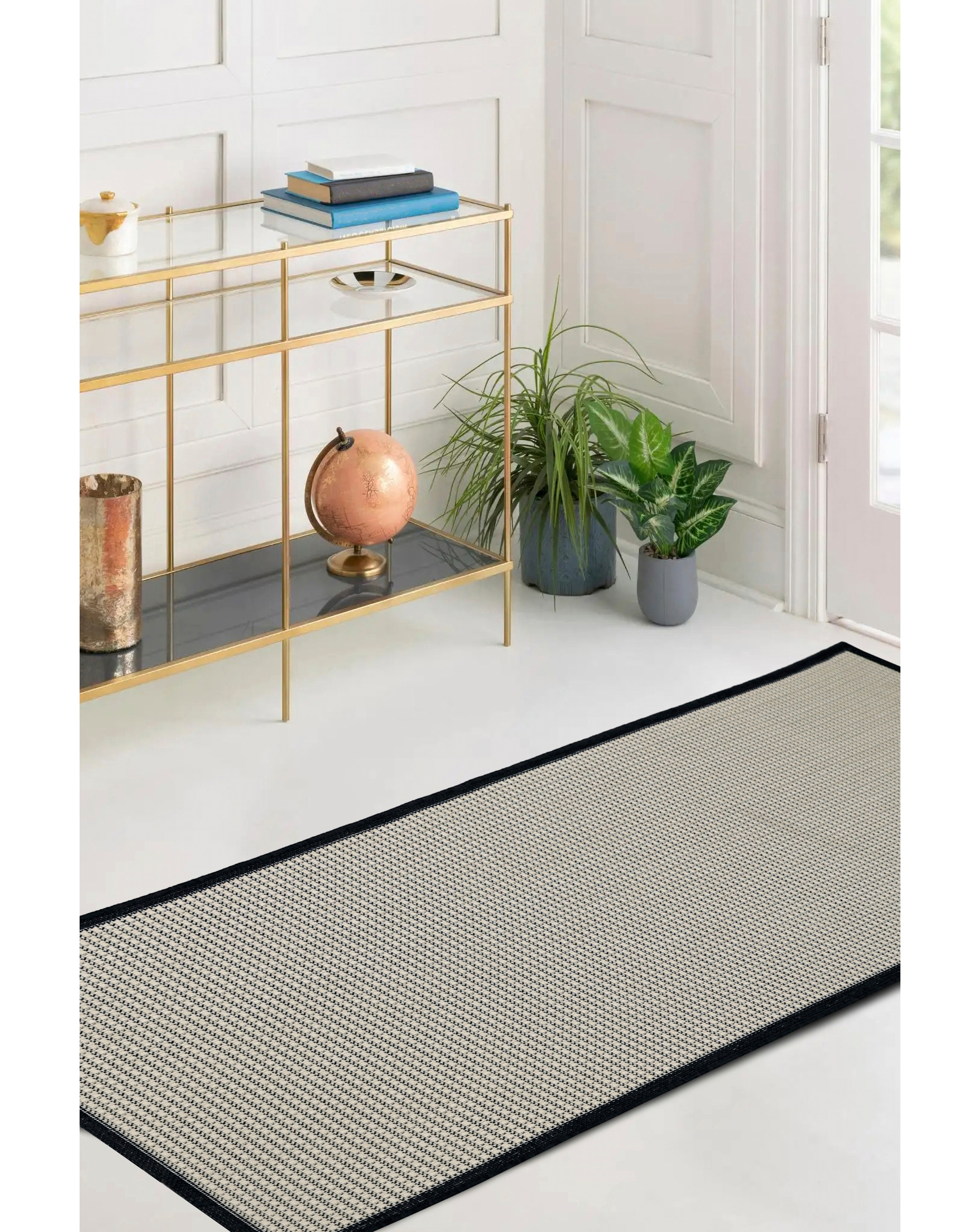 Indoor and Outdoor Border Runner