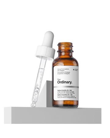 Alpha Arbutin 2% + HA Serum