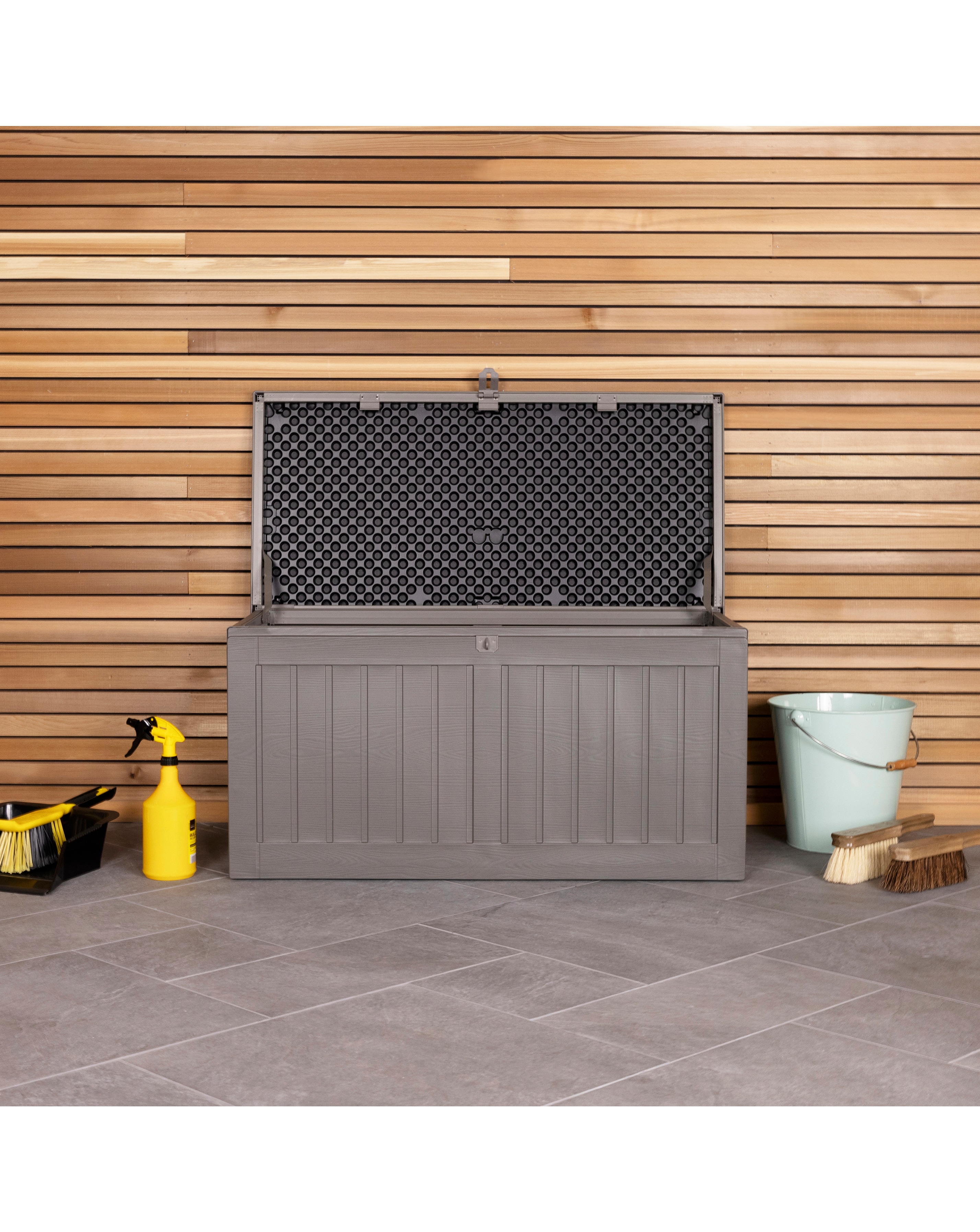 190L Indoor/Outdoor Storage Box