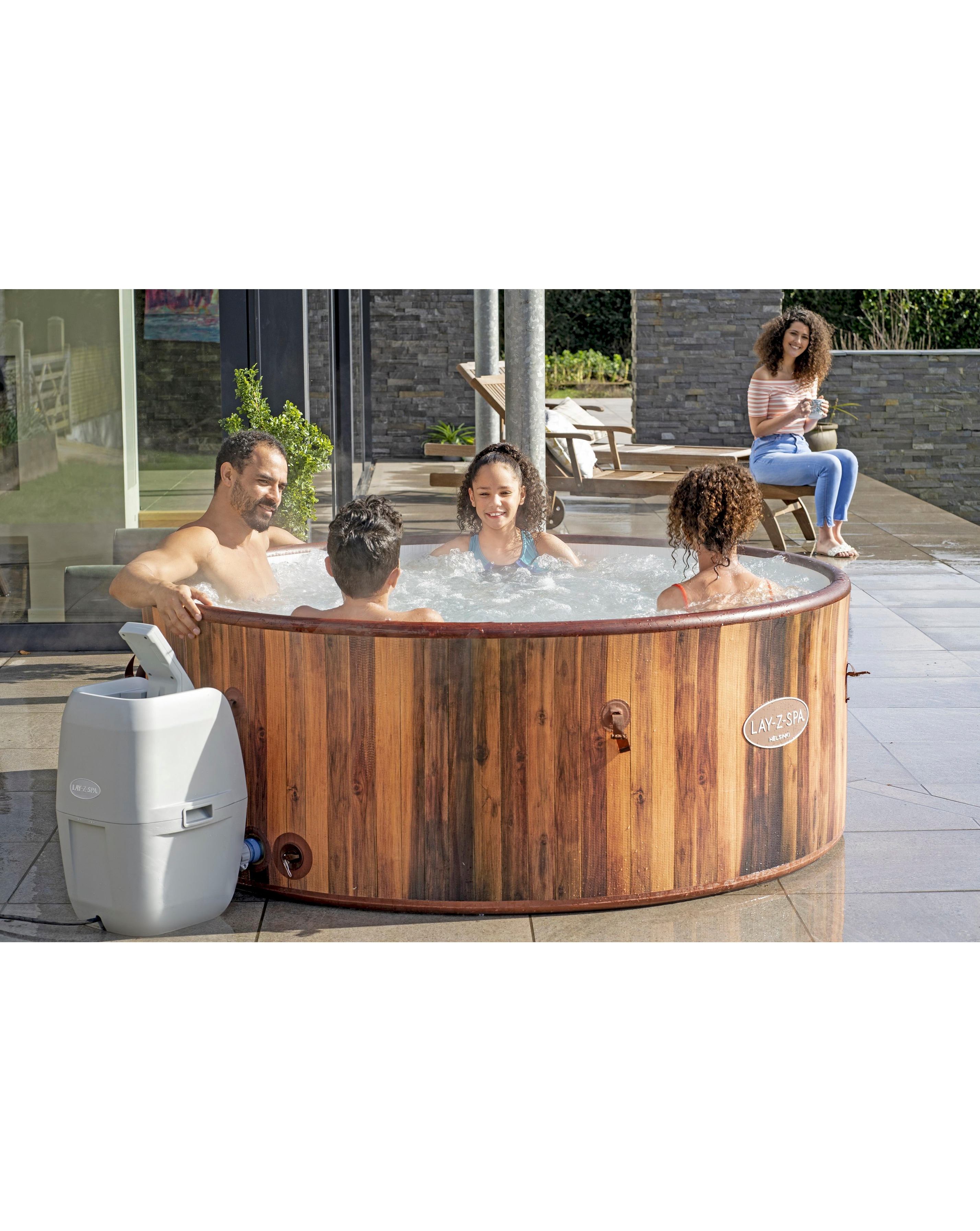 Lay-Z-Spa Helsinki AirJet Plus Hot Tub