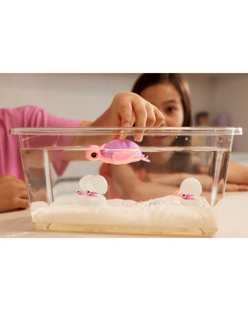 Pets Alive Mama & Baby Surprise Mama Turtle Playset