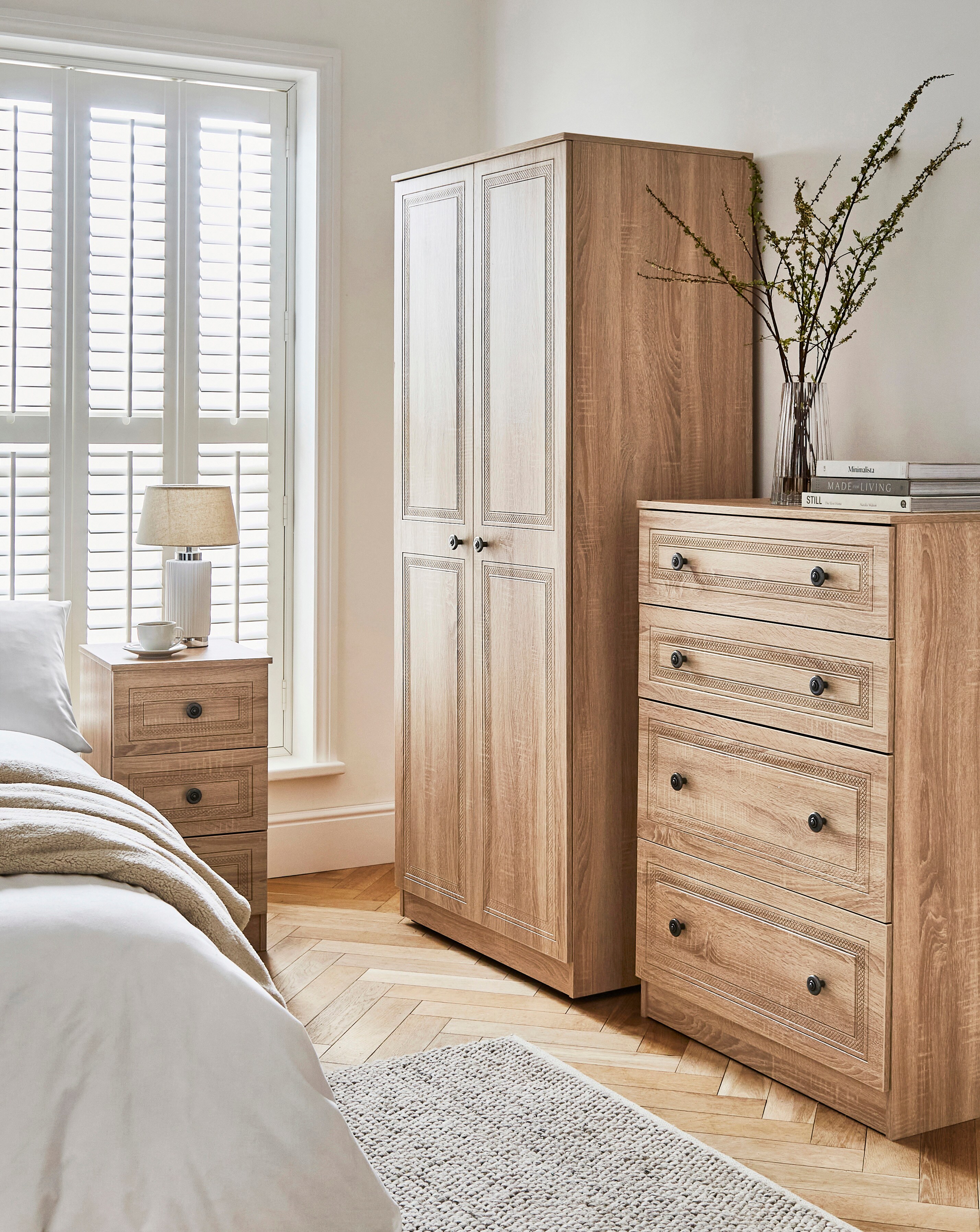 New In - Richmond 4 Piece Package