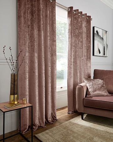 Crushed Velvet Lined Eyelet Curtains