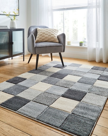 Sara Carved Chequerboard Rug