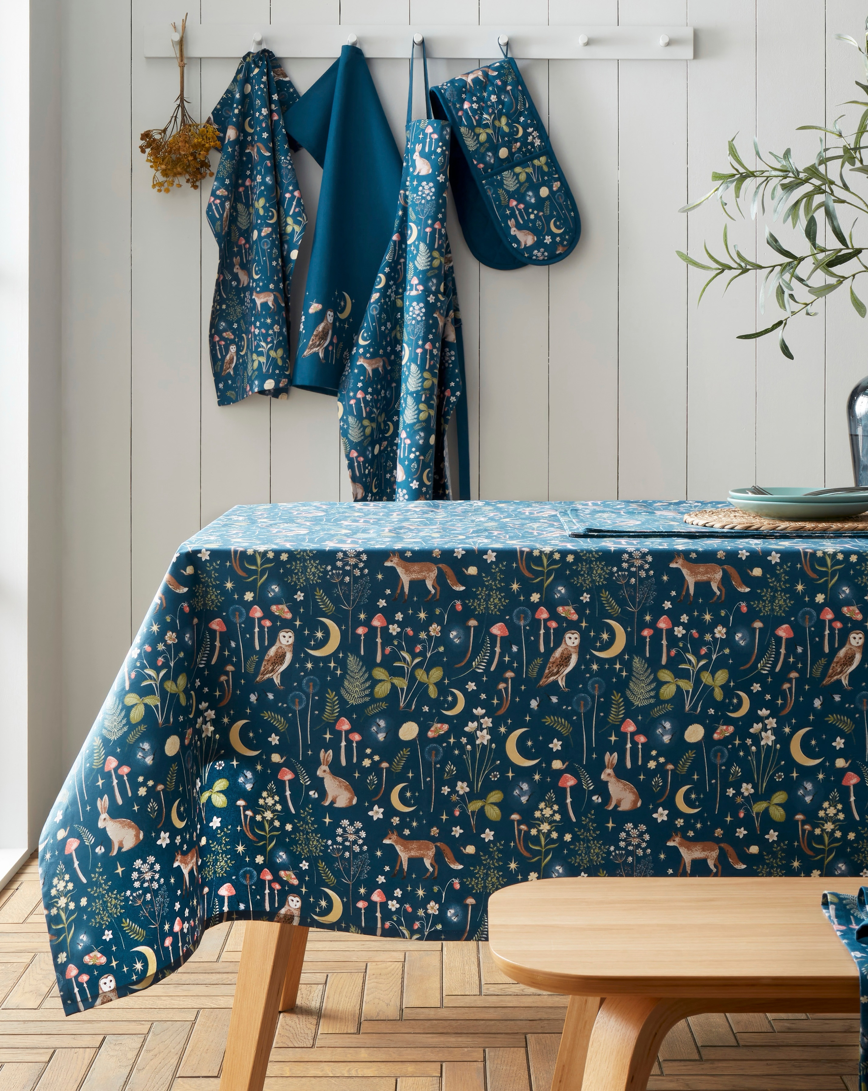 Enchanted Twighlight Table Cloth