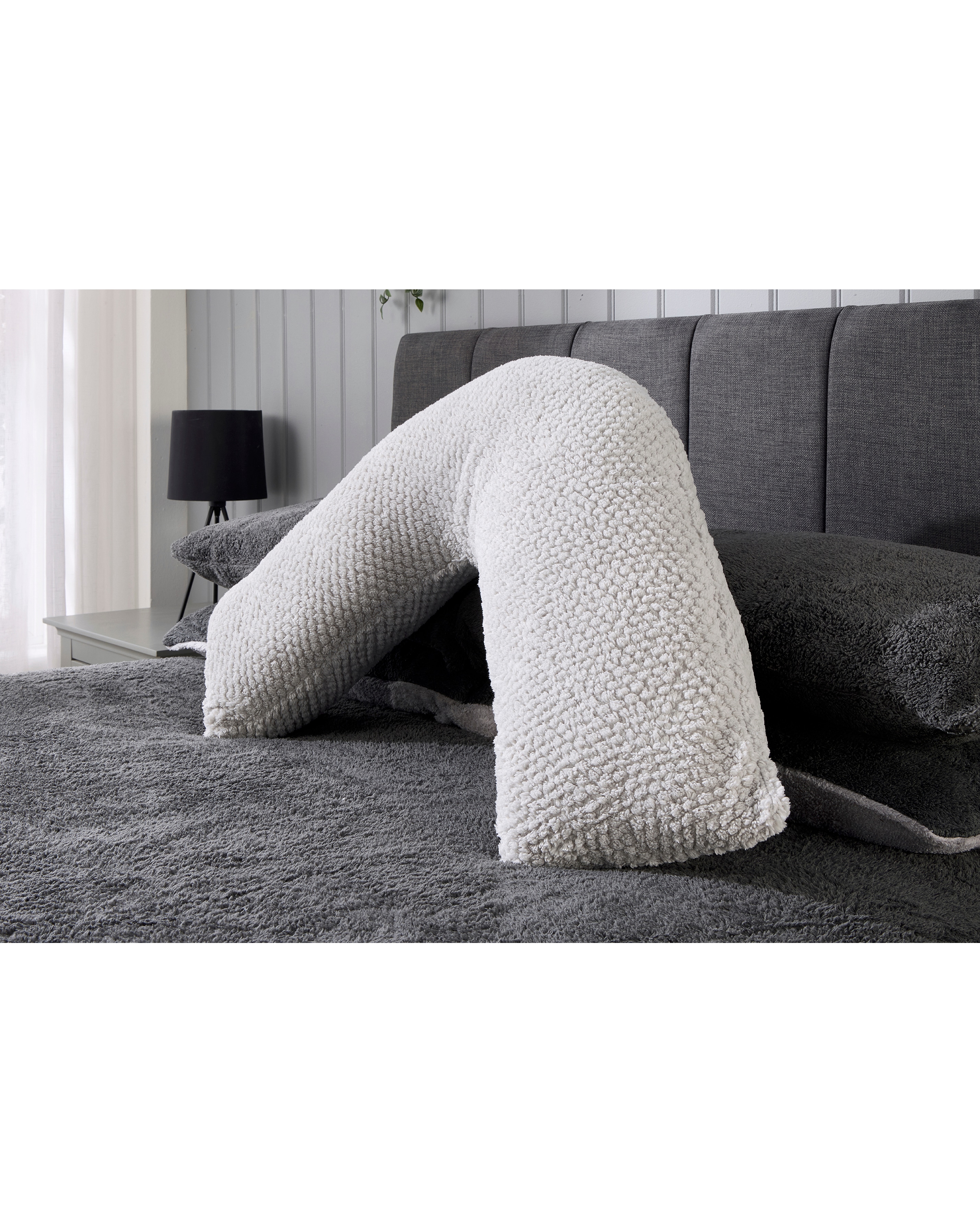 Waffle Fleece V-Shaped Cushion