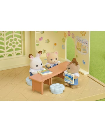 Sylvanian Families Baby Castle Nursery