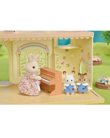 Sylvanian Families Baby Castle Nursery