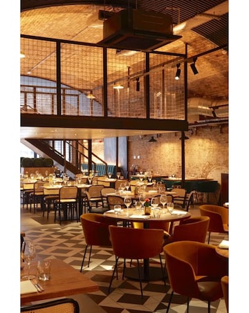 Battersea Power Station Lift 109 & 3 Course Meal with Prosecco for 2 E- Voucher