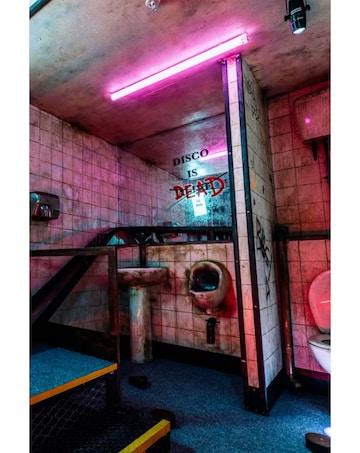 9 Holes of Crazy Golf for Two at Junkyard Golf Club Camden E - Voucher