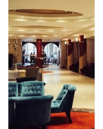 Champagne Cinema Evening for Two at the 5* Luxury Courthouse Hotel E - Voucher